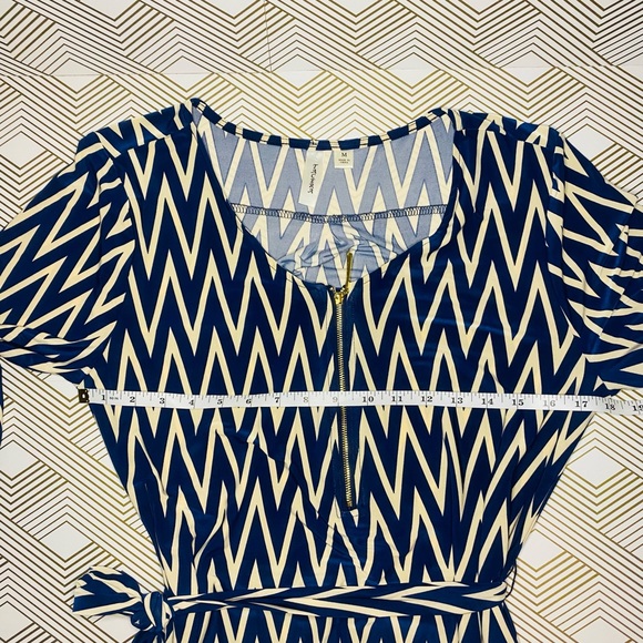 Women’s Tacera Navy/Off White Zig Zag Striped Dress with Belted Sinch Waist - Picture 6 of 6